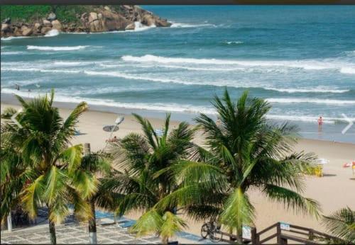 דירות Guaruja Praia Asturias מראה חיצוני תמונה